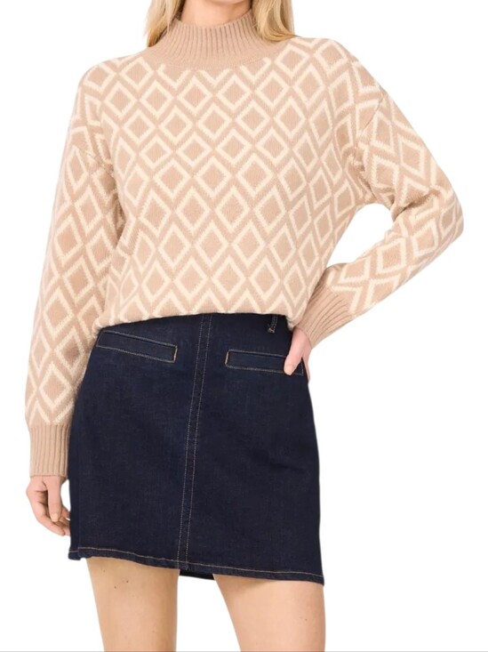 Vince Camuto Sweaters - Vince Camuto Tan Diamond Pattern Turtleneck Sweater Large